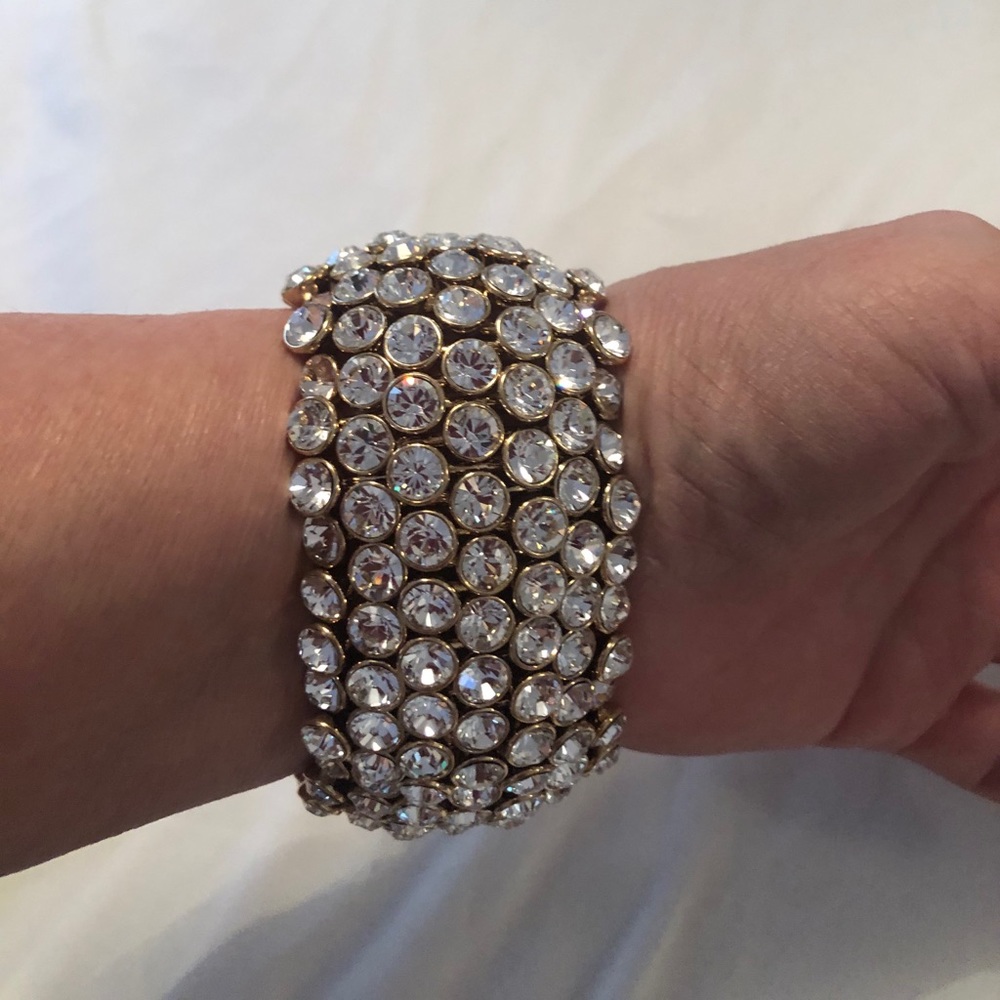 Beautiful bling bracelet